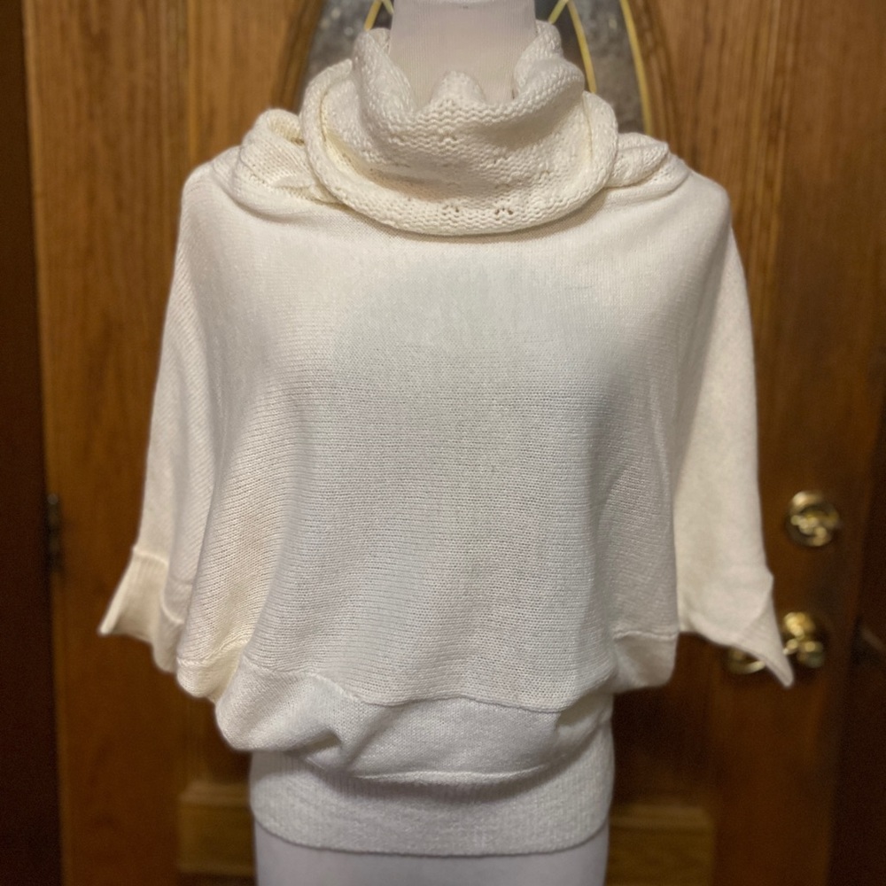 #772 Mandee Cowl neck sweater nwot